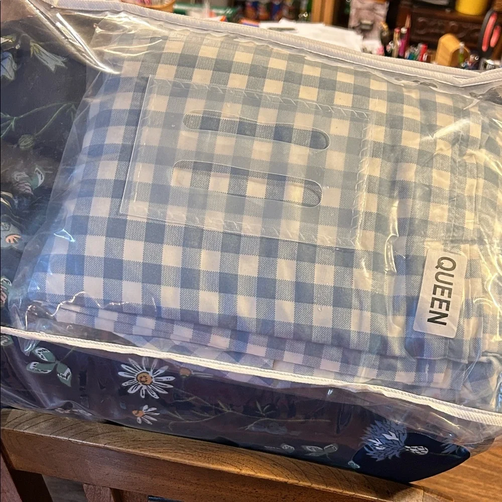 Room Essentials Navy Floral Comforter Set - Navy with Pastel Blooms